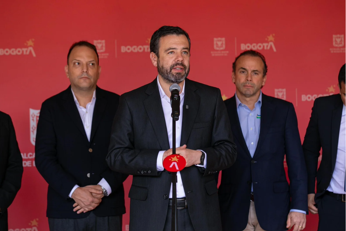 Nueva Junta Directiva de ASOCAPITALES 2025-2026: Una Alianza Firme para el Desarrollo de las Ciudades Capitales