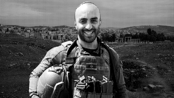 Un Rabino en el ejército: Quién es Yaacov Rothstein?